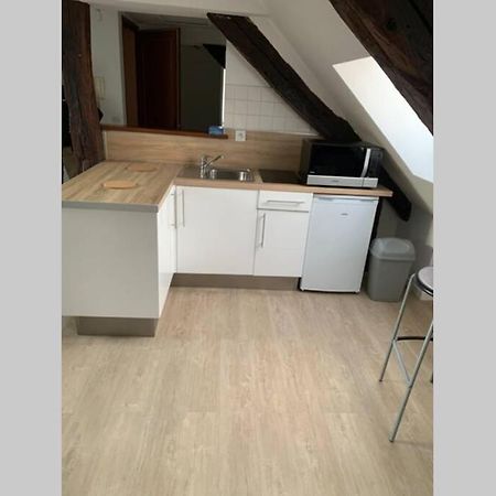 Appartement T3 proximité du CHU avec accès internet&NETFLIX à Rouen Extérieur photo